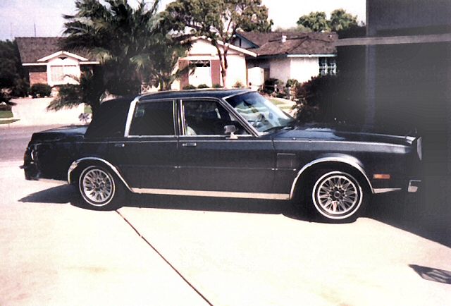 1984_Chrysler_5th_Avenue_Long_Beach.jpg