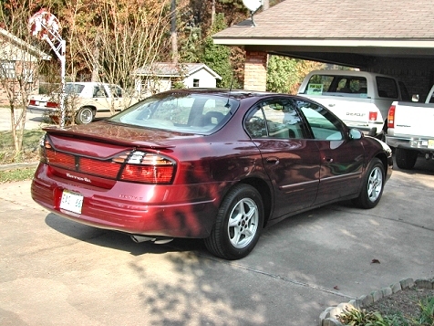 2002_Pontiac_Bonneville_Forest_11-9-2001b.jpg